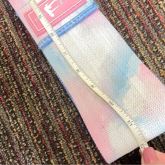 Suzie B Fitness Ombre Rainbow Medium Heavy Resistance Band - Picture 6 of 6